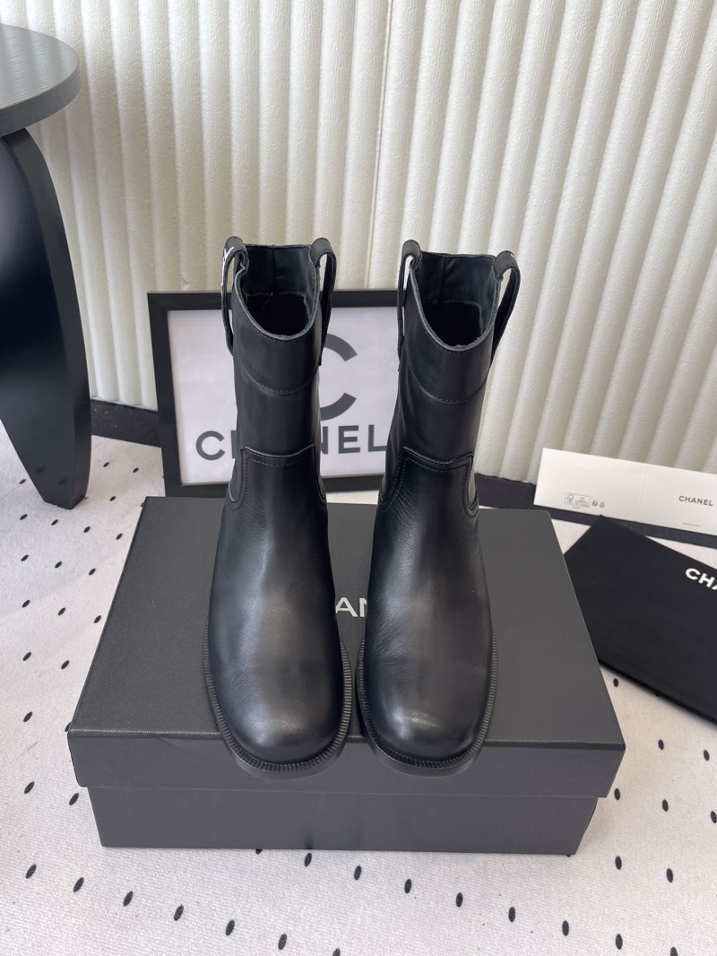 Ch**el boots
